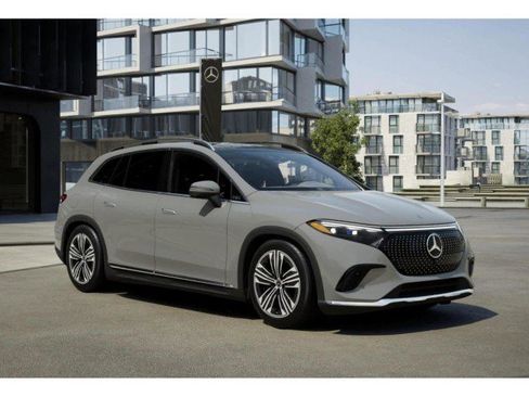 New 2026 Mercedes-Benz EQS 400 4MATIC SUV image 12