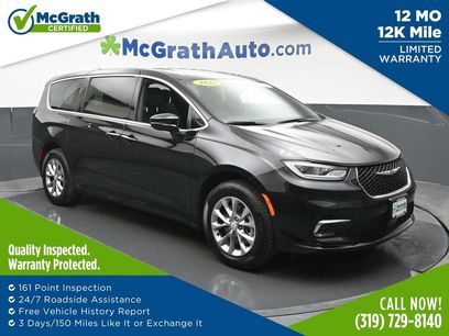 Used 2026 Chrysler Pacifica Limited