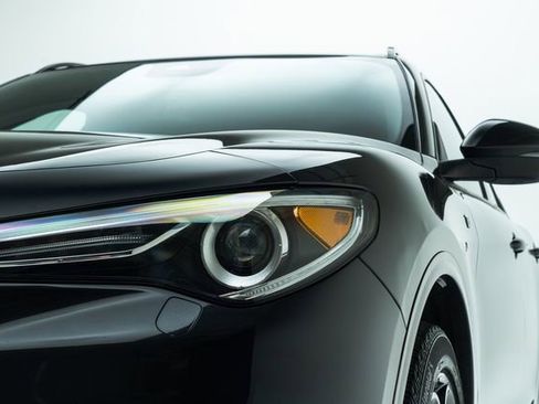 Used 2022 Alfa Romeo Stelvio Ti image 11