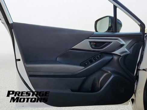 Used 2025 Subaru Impreza 2.0i AWD/4WD image 17