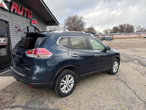 Used 2015 Nissan Rogue SV w/ SV Premium Package image 3