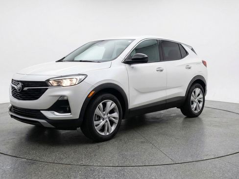 Used 2025 Buick Encore GX Preferred FWD image 3