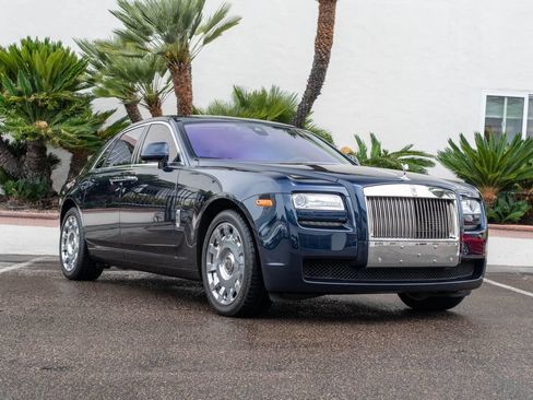 Used 2013 Rolls-Royce Ghost RWD image 20