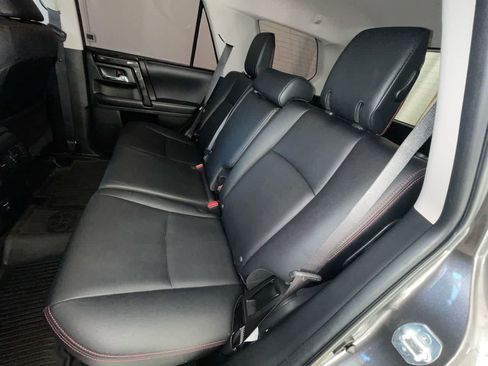 Certified 2019 Toyota 4Runner TRD Off-Road Premium AWD/4WD image 23