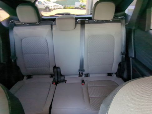 Used 2022 Ford Escape SE image 24
