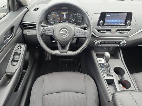 Certified 2023 Nissan Altima 2.5 S image 11