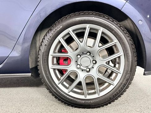 Used 2018 Volkswagen GTI Autobahn FWD image 12