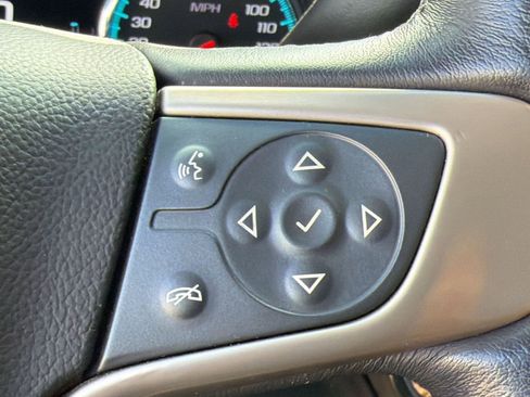 Used 2019 GMC Yukon Denali RWD image 22