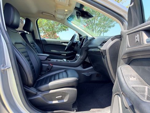 Used 2023 Ford Edge SEL AWD/4WD image 15