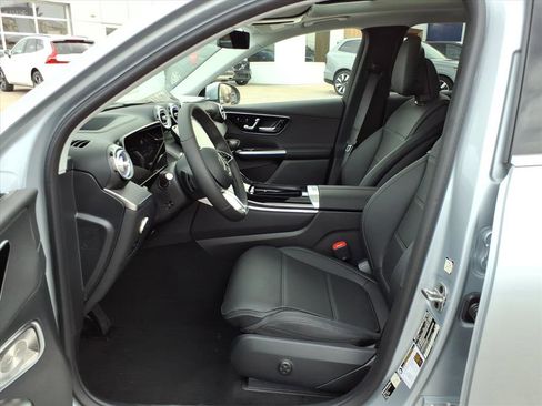 New 2026 Mercedes-Benz GLC 300 4MATIC image 11