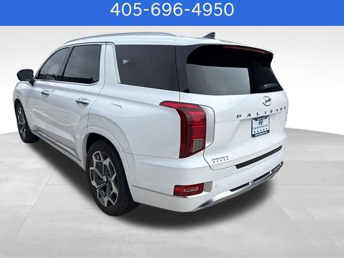 Used 2021 Hyundai Palisade Calligraphy image 4