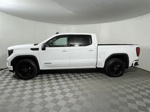 Used 2023 GMC Sierra 1500 Elevation image 4