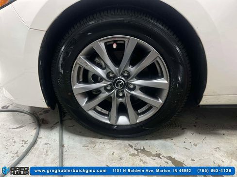 Used 2021 MAZDA MAZDA3 s image 10