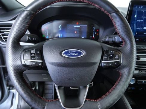 Certified 2023 Ford Escape ST-Line w/ Tech Pack #1 AWD/4WD image 25