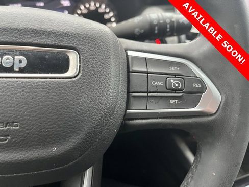 Certified 2023 Jeep Compass Latitude image 17