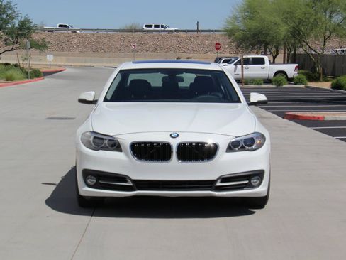 Used 2016 BMW 528i Sedan RWD image 2