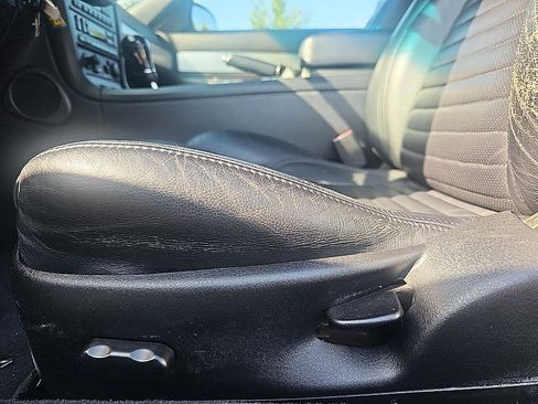 Used 2003 Ford Thunderbird RWD image 14