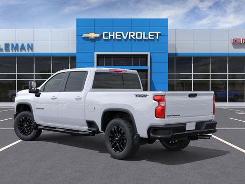 New 2026 Chevrolet Silverado 2500 LT image 3