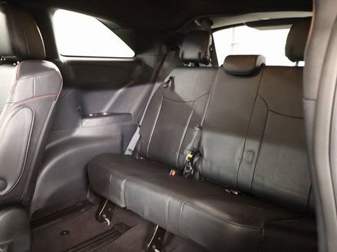 Certified 2025 Toyota Sienna XSE image 28