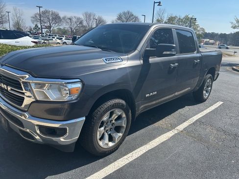 Used 2019 RAM 1500 Big Horn RWD image 1