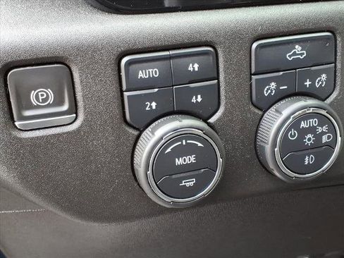 Used 2023 Chevrolet Silverado 1500 RST w/ Convenience Package II image 15