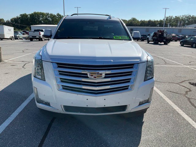 Used 2018 Cadillac Escalade ESV Platinum AWD/4WD image 2