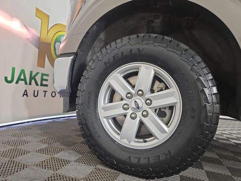 Used 2023 Ford F150 XLT image 33