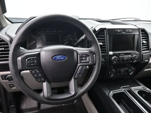 Used 2020 Ford F150 XL w/ Equipment Group 101A Mid AWD/4WD image 13