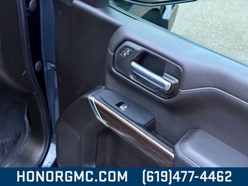 Used 2021 Chevrolet Silverado 1500 LT Trail Boss w/ Bed Protection Package image 23