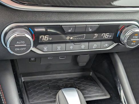 New 2025 Nissan Altima 2.5 SR w/ SR Premium Package image 22