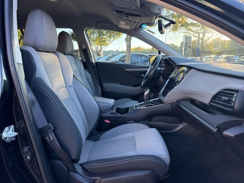 Certified 2022 Subaru Outback Premium image 28