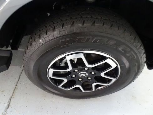 Used 2024 Ford Bronco Outer Banks AWD/4WD image 32