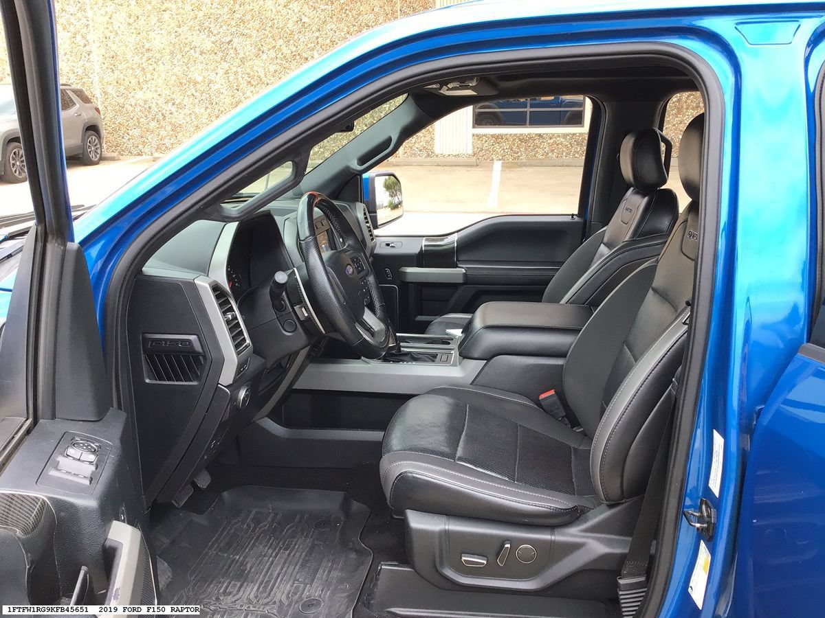 Used 2019 Ford F150 Raptor w/ Equipment Group 802A Luxury AWD/4WD image 8