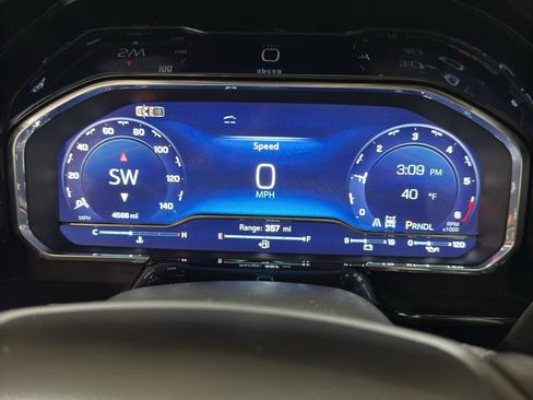 Used 2025 Chevrolet Silverado 2500 LTZ w/ Trail Boss Package image 30