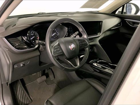 Used 2023 Buick Envision Essence image 14