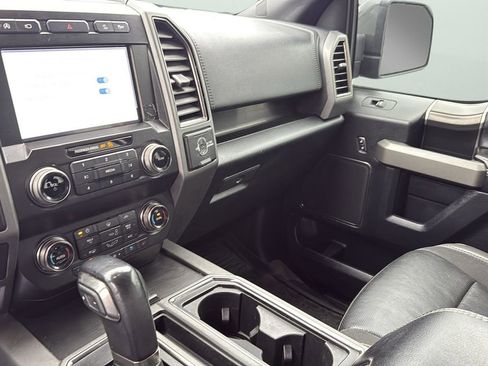 Used 2020 Ford F150 Raptor w/ Equipment Group 802A Luxury image 19