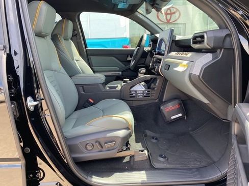 New 2026 Toyota Tacoma 4x4 Double Cab Hybrid image 18