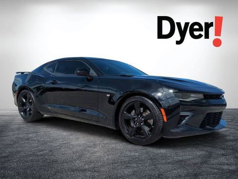 Used 2017 Chevrolet Camaro SS RWD image 1