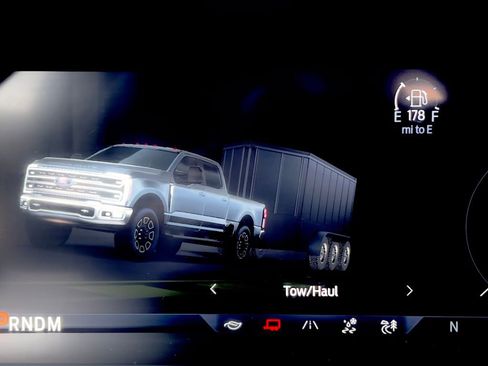 New 2026 Ford F250 Platinum image 25