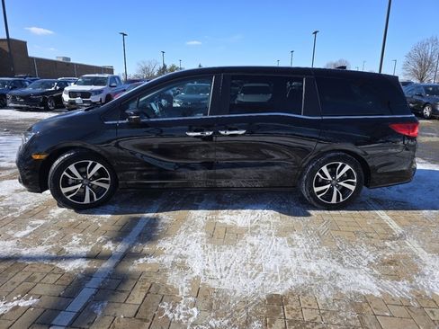 Certified 2023 Honda Odyssey Touring image 17