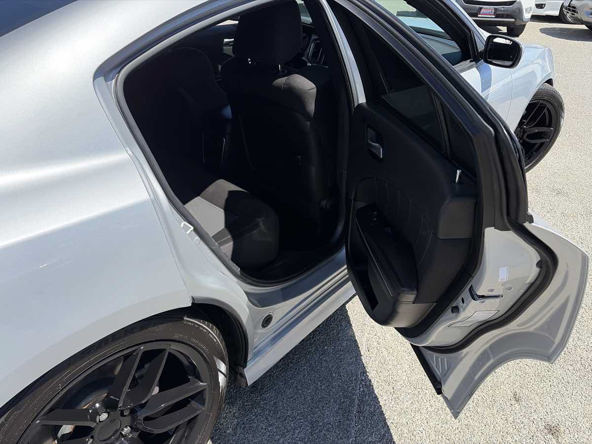 Used 2020 Dodge Charger R/T RWD image 23