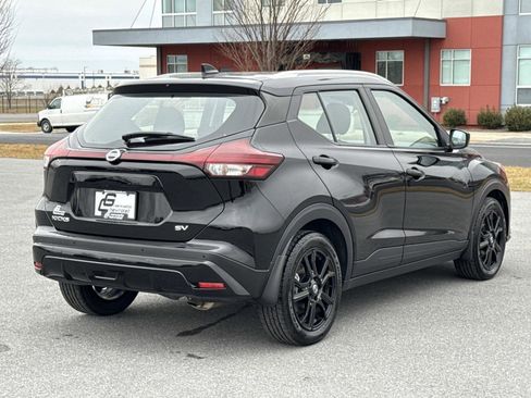 Used 2021 Nissan Kicks SV w/ Interior Electronics Package image 24