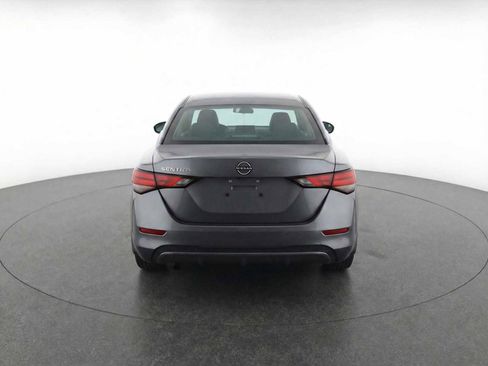 Used 2025 Nissan Sentra S image 8