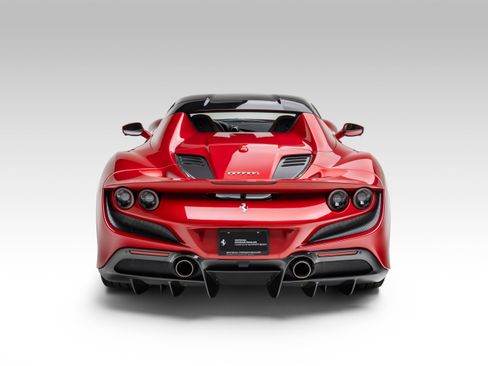 Certified 2023 Ferrari F8 Tributo RWD image 11