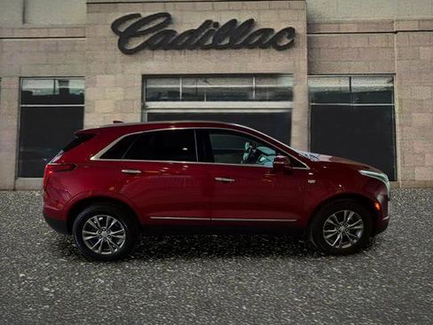 Used 2023 Cadillac XT5 Premium Luxury image 6