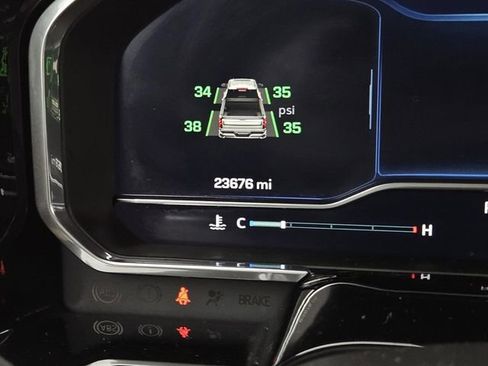 Used 2022 Chevrolet Silverado 1500 LT image 18