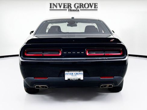 Used 2022 Dodge Challenger GT AWD/4WD image 6