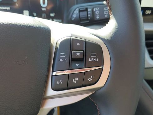 New 2026 Ford Explorer Active image 22