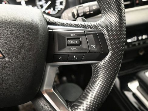 Used 2025 Mitsubishi Outlander ES AWD/4WD image 20