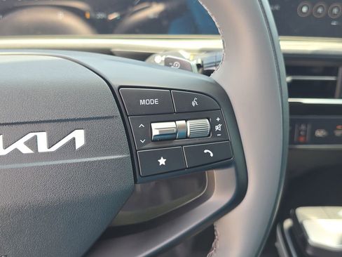 New 2026 Kia EV6 Light RWD image 30